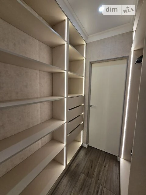 Sale of 1-room apartment 56 sq. m on Predslavynska Street 53 • ID 3