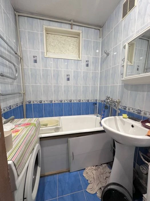 Продажа 3-х комн, Днепровский р-н, Правый берег, площадь 55 кв.