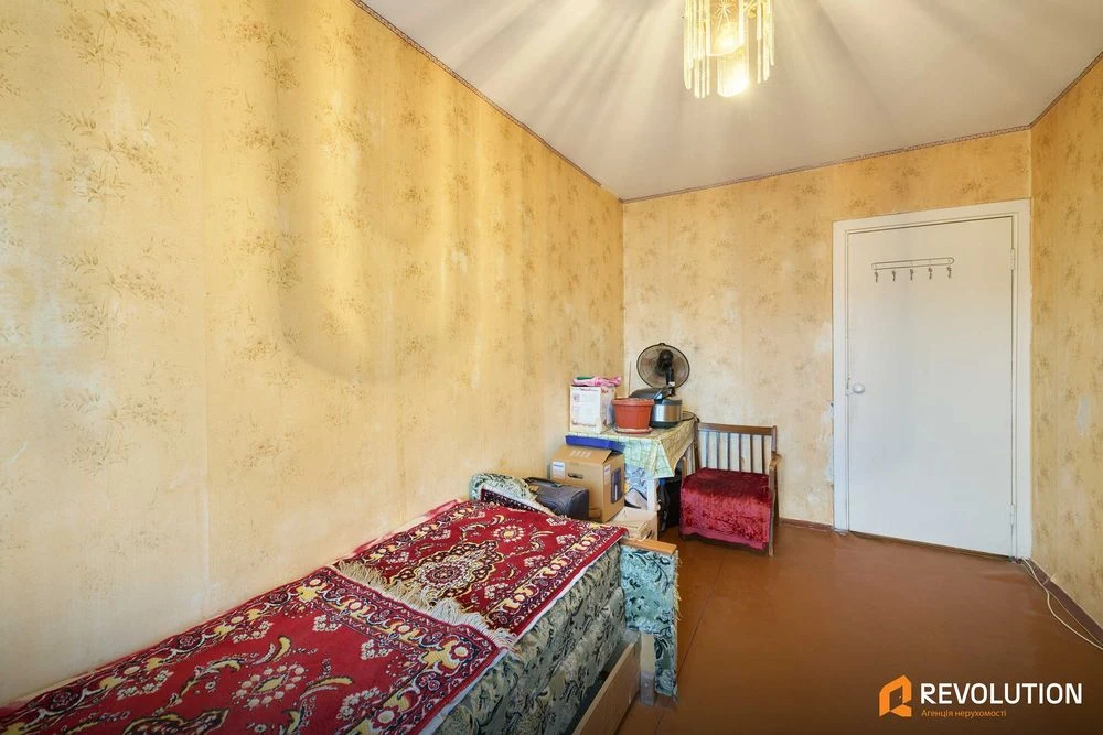 No commission. 4-room apartment for sale 84.5m2, Georgiy Gonga Ave.