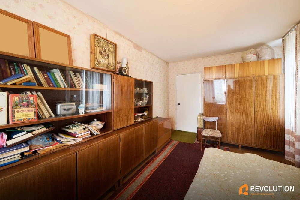 No commission. 4-room apartment for sale 84.5m2, Georgiy Gonga Ave.