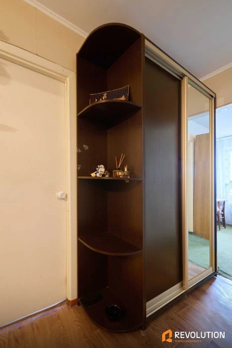 No commission. 4-room apartment for sale 84.5m2, Georgiy Gonga Ave.
