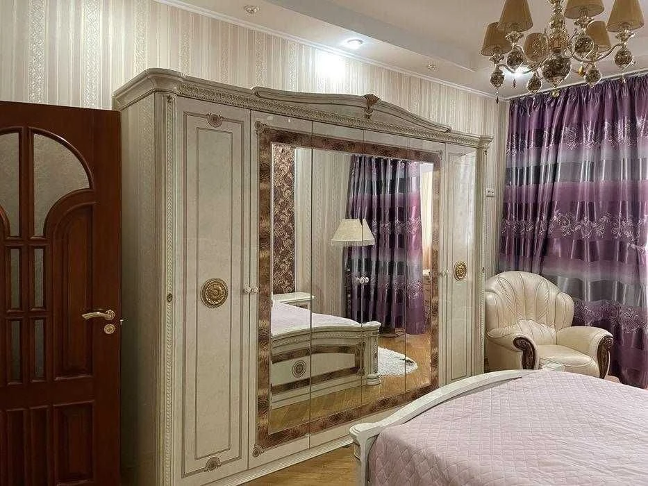 Specified 3-room apartment 157 sq. m on Volodymyr Ivasyuk Ave. 24