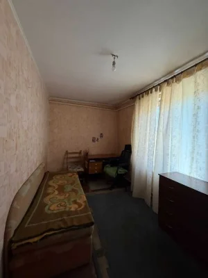 Продажа: Трехкомнатная квартира по ул. Довженко