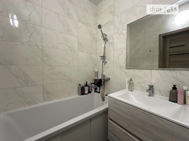 Продаж 1к квартири 44 кв. м на вул. Польова 73 • ID 34574868