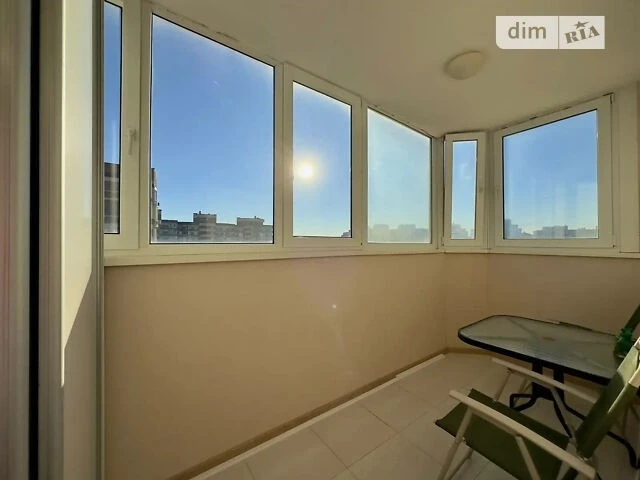 Sale of 2-room apartment 73 m², Petra Hryhorenko Ave.,