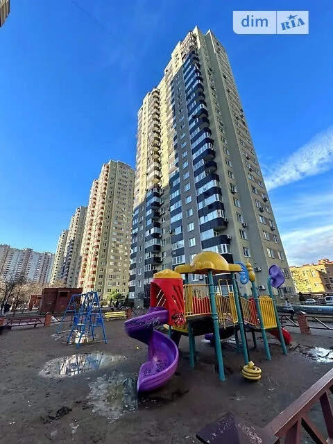 Sale of 2-room apartment 73 m², Petra Hryhorenko Ave.,