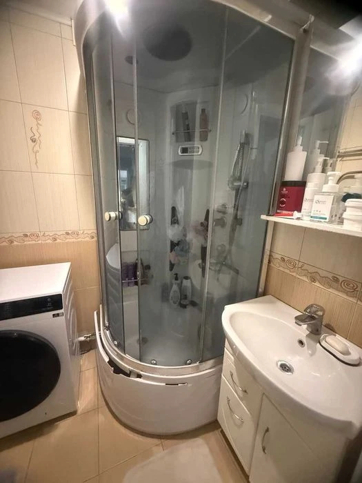 I will sell space, 2 rooms. Cheshku, 51.5m2, Livoberezhny-3. (Voucher,