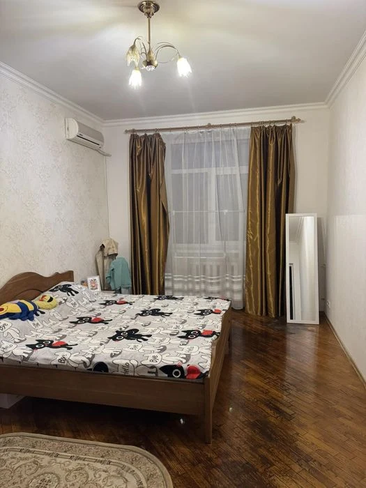 Продам 2 кімнатну квартиру р-н Нагорний, вул  Архітектора Пе
