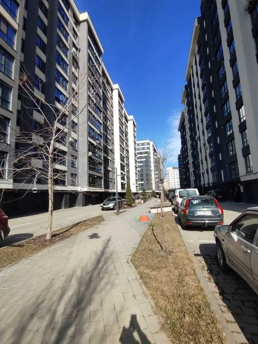 Терміновий продаж квартири у новобудові