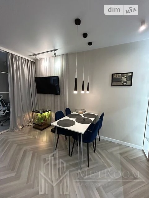 Sale of 2-room apartment 54.8 sq. m. on Mykhayla Maksymovycha 28 street