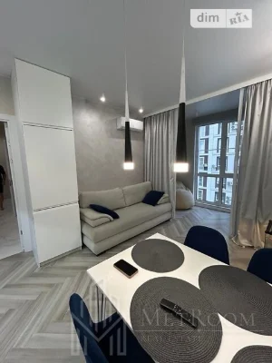 Sale of 2-room apartment 54.8 sq. m. on Mykhayla Maksymovycha 28 street