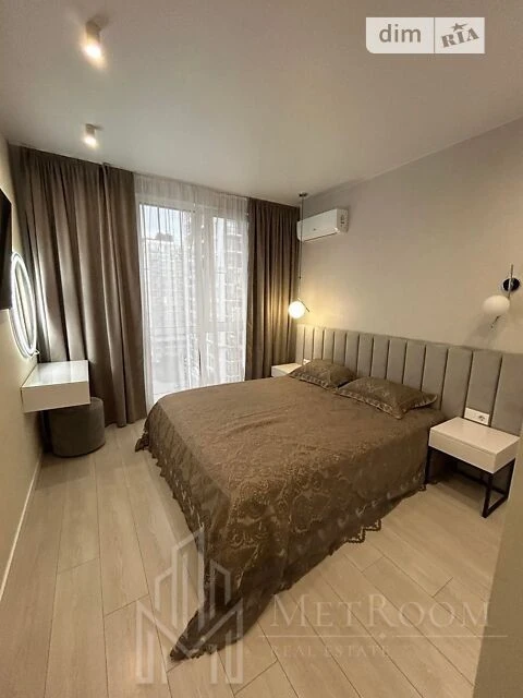 Sale of 2-room apartment 54.8 sq. m. on Mykhayla Maksymovycha 28 street