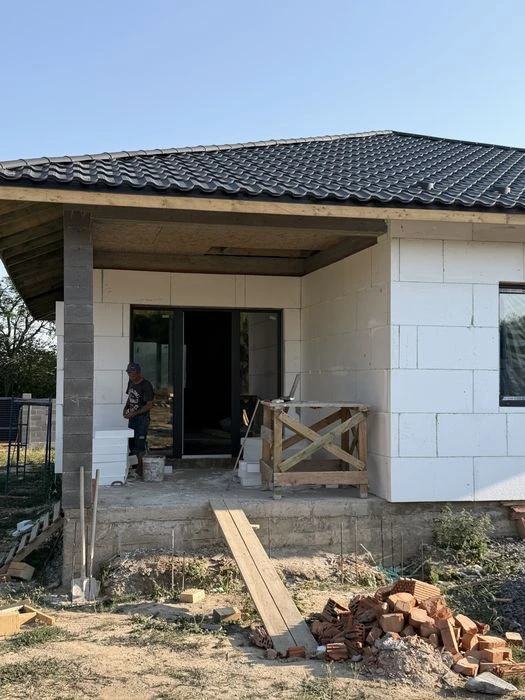Продається сучасний будинок площею 155 м²