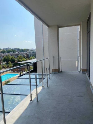 I will sell an apartment with a terrace in the elite Comfort City residential complex of 58.7 m²