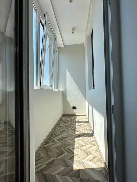 Stylish Master House with Renovation! They did it for THEMSELVES! Marshall