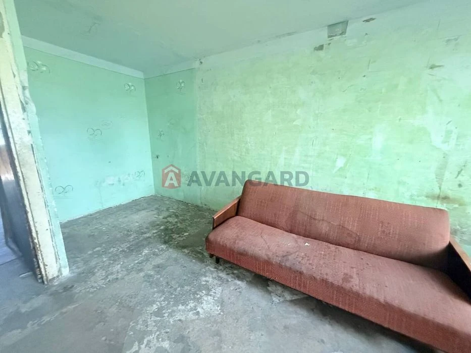 2к квартира 47м.кв ПОД РЕМОНТ /1этаж/ 27000$