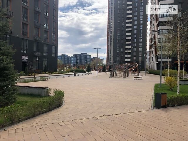 For sale 2-room apartment 63 sq. m on Dniprovska embankment 20A • ID 346
