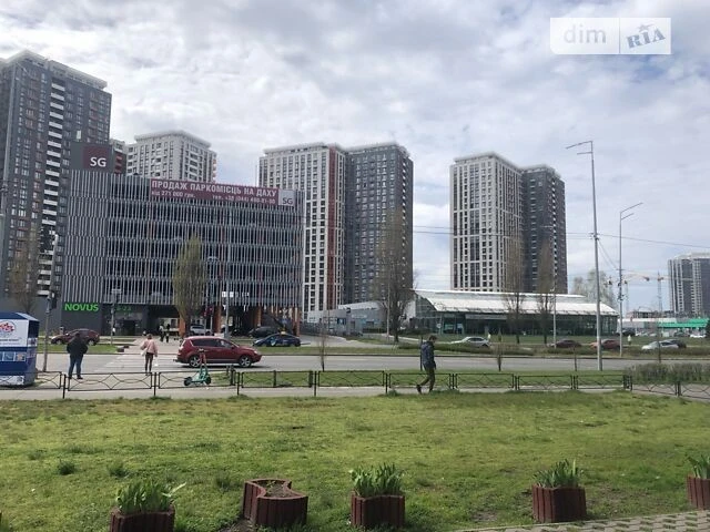 For sale 2-room apartment 63 sq. m on Dniprovska embankment 20A • ID 346