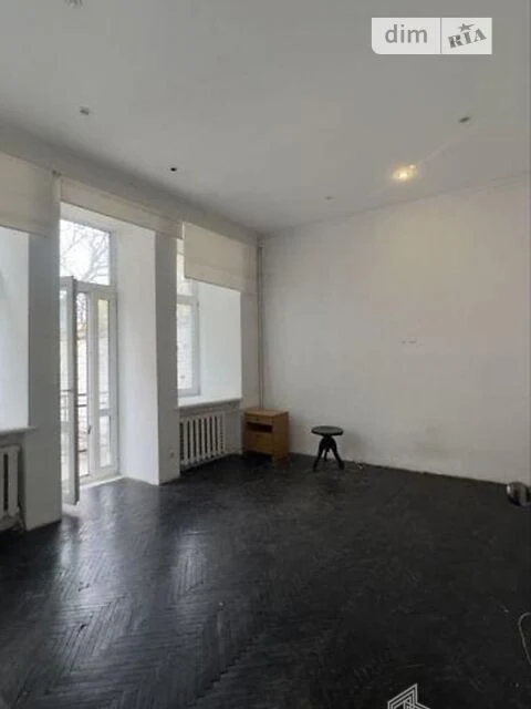 For sale 2-room apartment 43 sq. m. on Antonovycha St. 49 • ID 34760