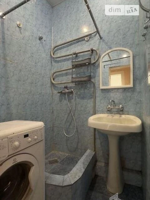 For sale 2-room apartment 43 sq. m. on Antonovycha St. 49 • ID 34760