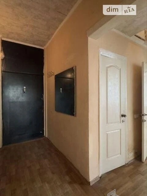 For sale 2-room apartment 43 sq. m. on Antonovycha St. 49 • ID 34760