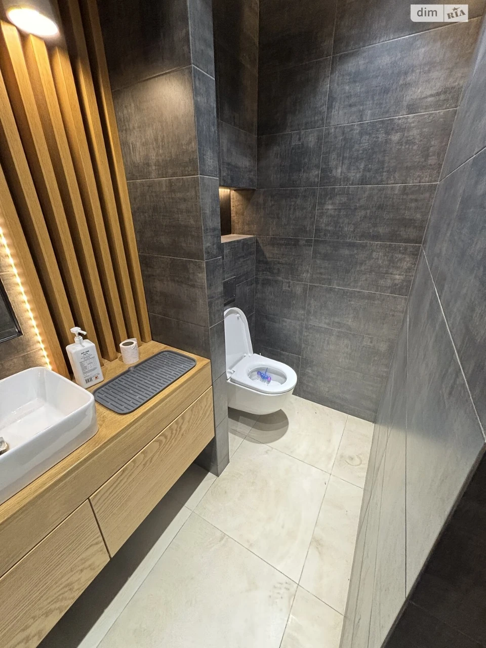 Продажа квартир Приморский.