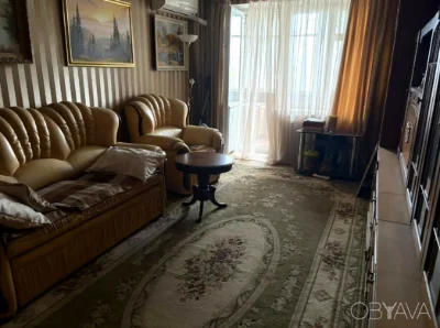 3-room apartment for sale at Mykola Mikhnovsky, 10A