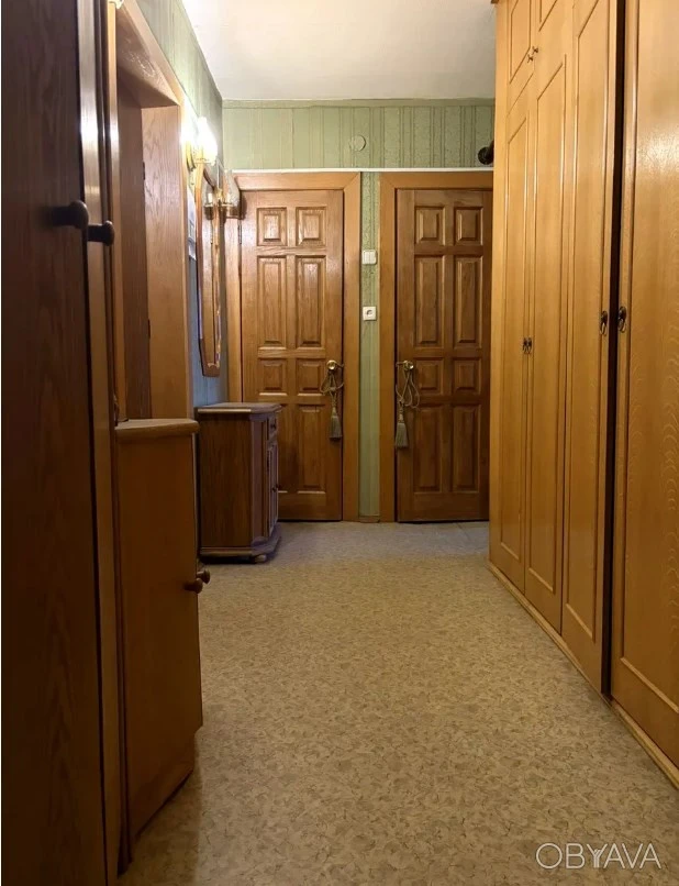 3-room apartment for sale at Mykola Mikhnovsky, 10A