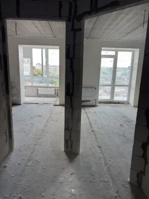 Продам 1кімнатну квартиру в центрі міста