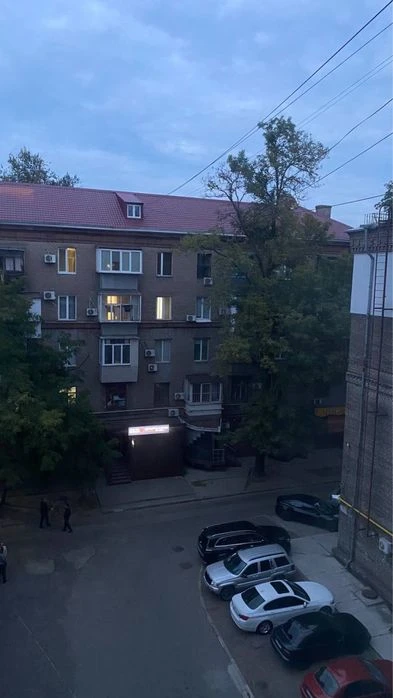 Продаж 4х кімнатної квартири по проспекту Соборний в центрі