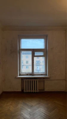 Продаж 4х кімнатної квартири по проспекту Соборний в центрі