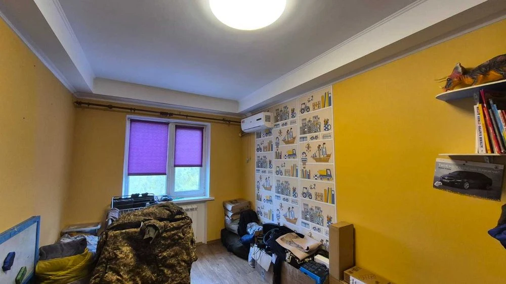 *3-х комнатная квартира, Шевченковский р-н, на ул. Воэнстро