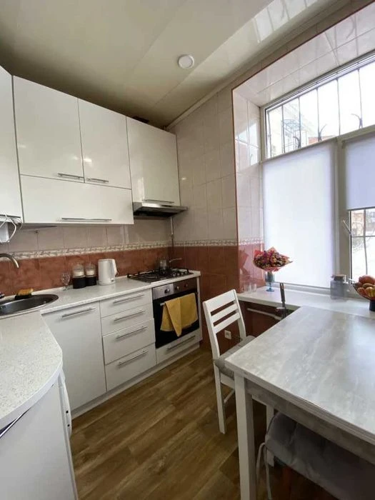 Продам 2х кімнатну квартиру в Полтаві Центральна частина