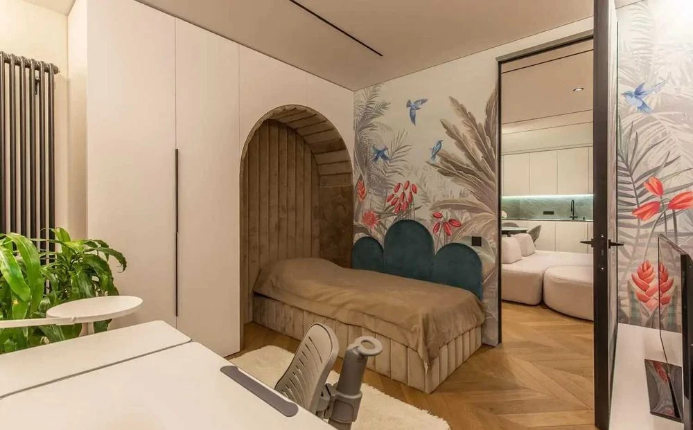 3-room apartment for sale with renovation, center, lake