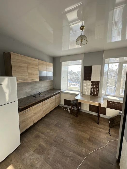 For sale! 2-room apartment in the center