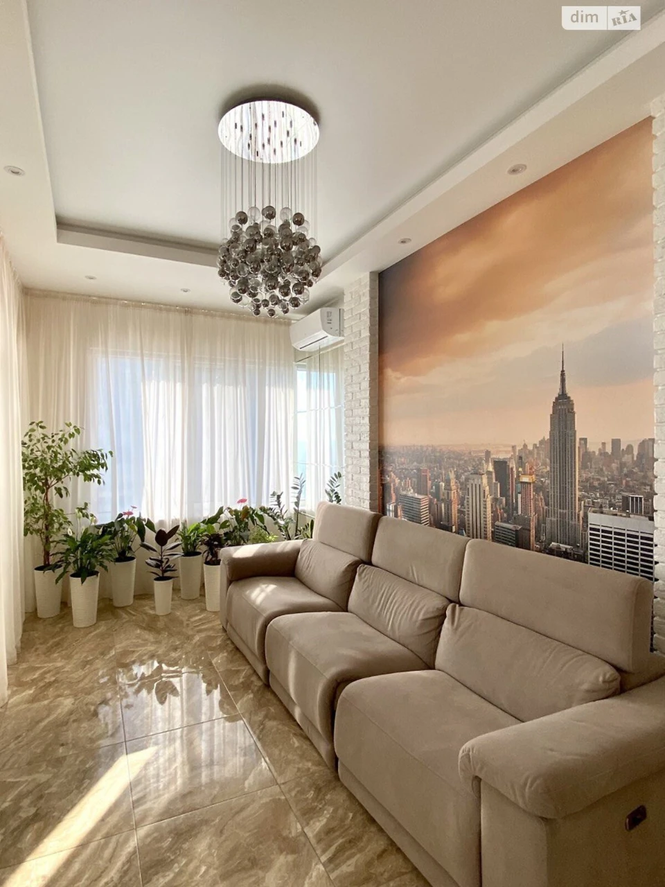 Long-Term Apartment Rental