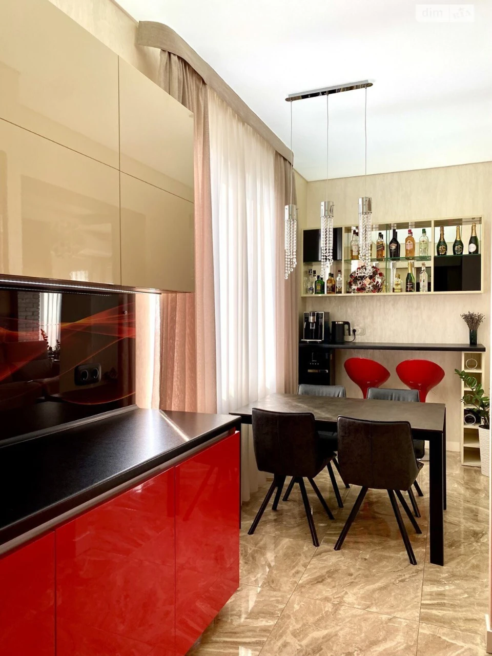 Long-Term Apartment Rental
