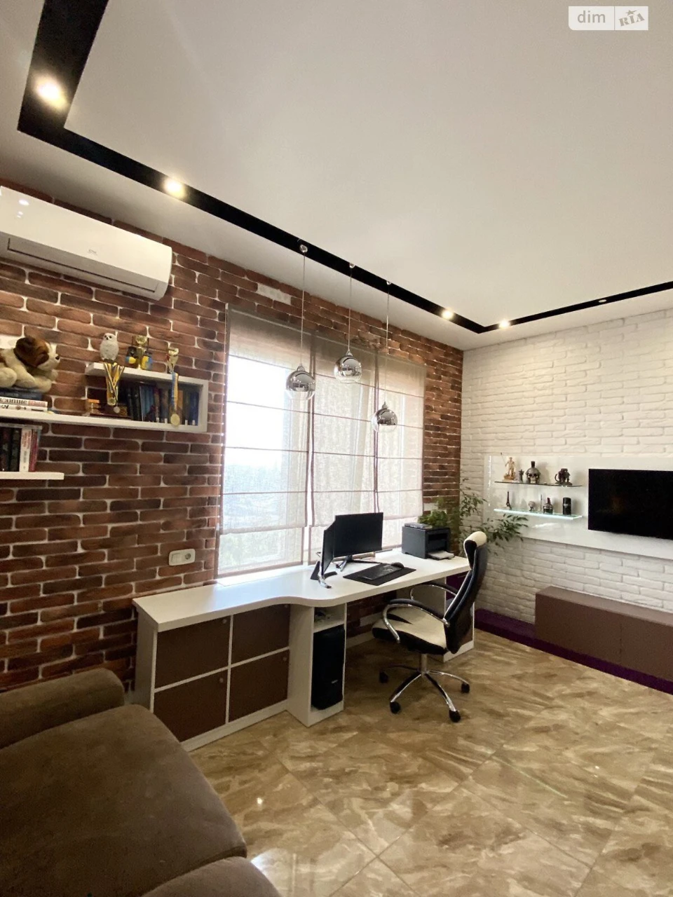 Long-Term Apartment Rental