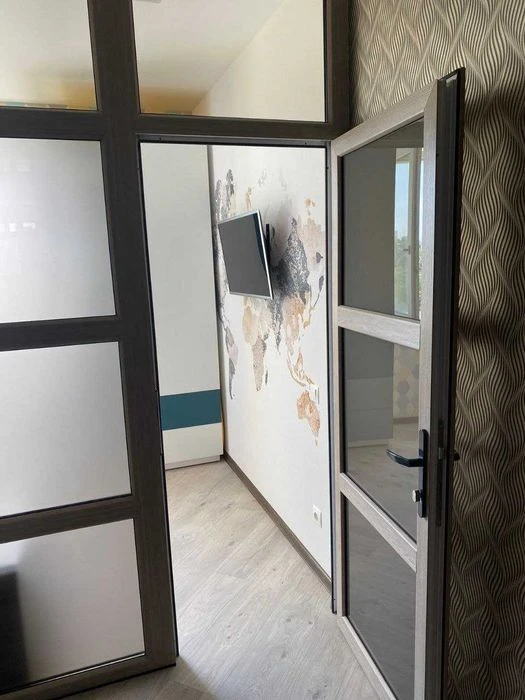 I will sell a 2-room apartment of 50m in a new building of the Makiivsky residential complex