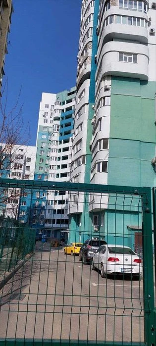 I will sell a 2-room apartment of 50m in a new building of the Makiivsky residential complex