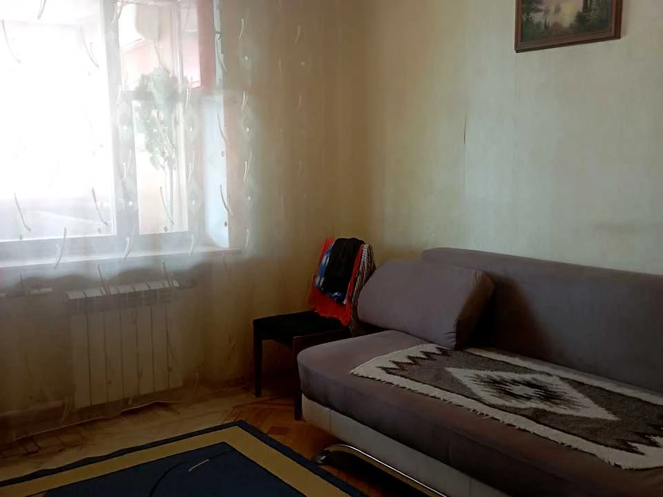 Apartment. Kharkiv, Olega Hromadskoho St.