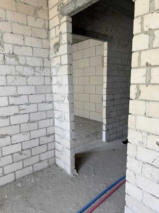 23500 Residential Complex Mira 3 The building is completed. I will sell a 1-room apartment on the 4th floor! AS