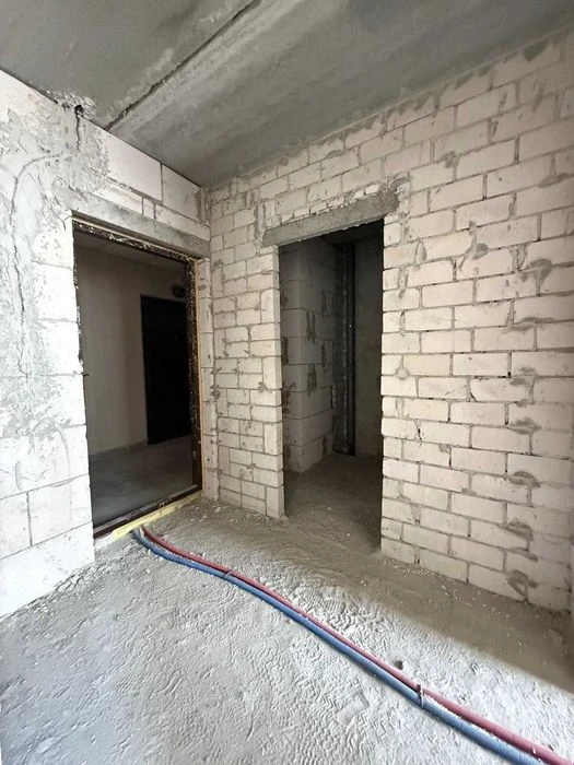 23500 Residential Complex Mira 3 The building is completed. I will sell a 1-room apartment on the 4th floor! AS