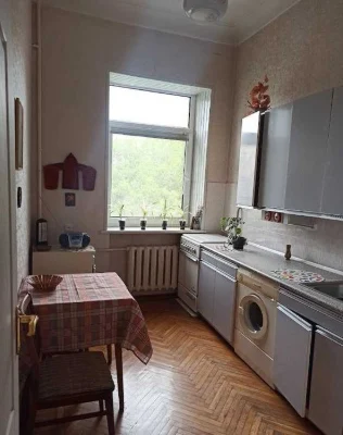 Продам "сталинку" в центре Одессы