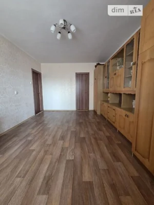 Продаж 2к квартири 76 кв. м на вул. Милославська 16 • ID 346