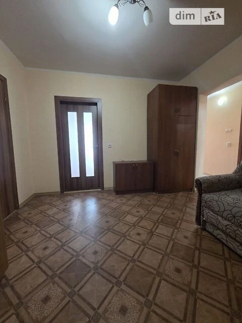 Продаж 2к квартири 76 кв. м на вул. Милославська 16 • ID 346