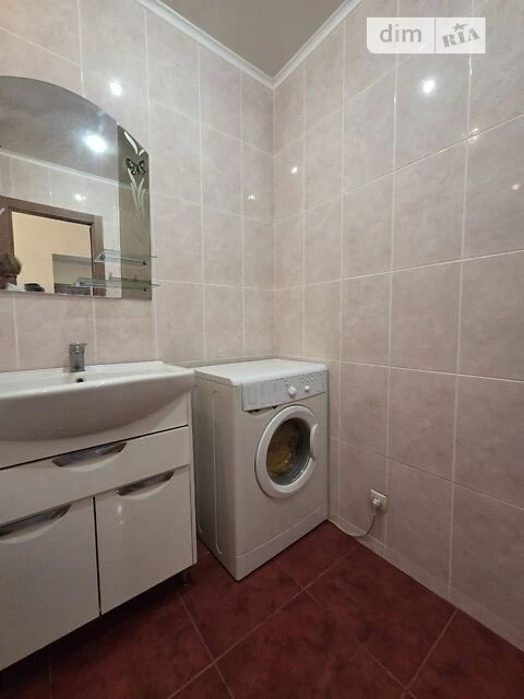 Продаж 2к квартири 76 кв. м на вул. Милославська 16 • ID 346