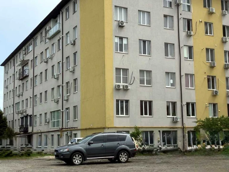 Apartment. Kharkiv, Novooleksandrivska St., (Building 1)