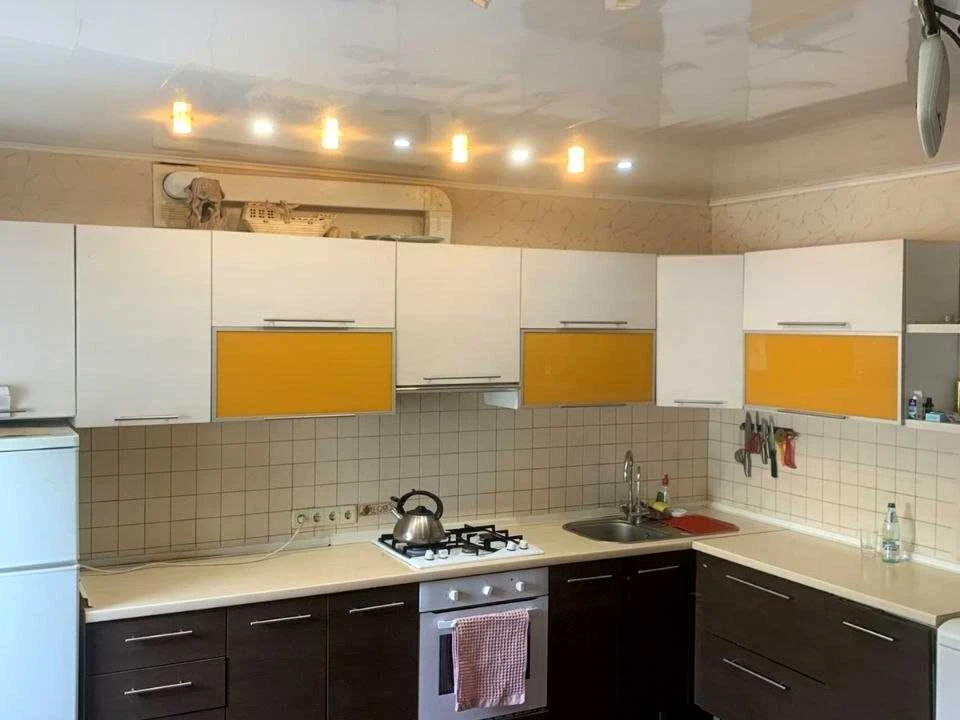Apartment. Kharkiv, Neskorenykh St. (Heroes of Labor)