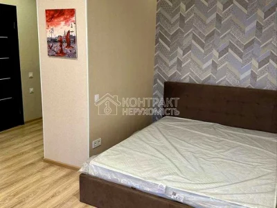 Apartment. Kharkiv, Myrna St., (Building 2)